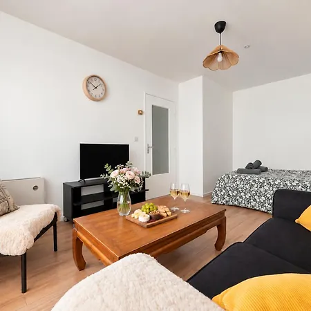 Apartment T1bis Lumineux Parking Prive *